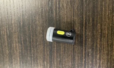 Mini led perdoret varse celsash ndizet vetem kur e lidhni me fishe type C