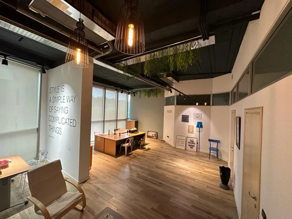 Tirane, shitet ambjent biznesi , 59 m² 413.000 € (rruga myslym shyri , drejtoria e policise)