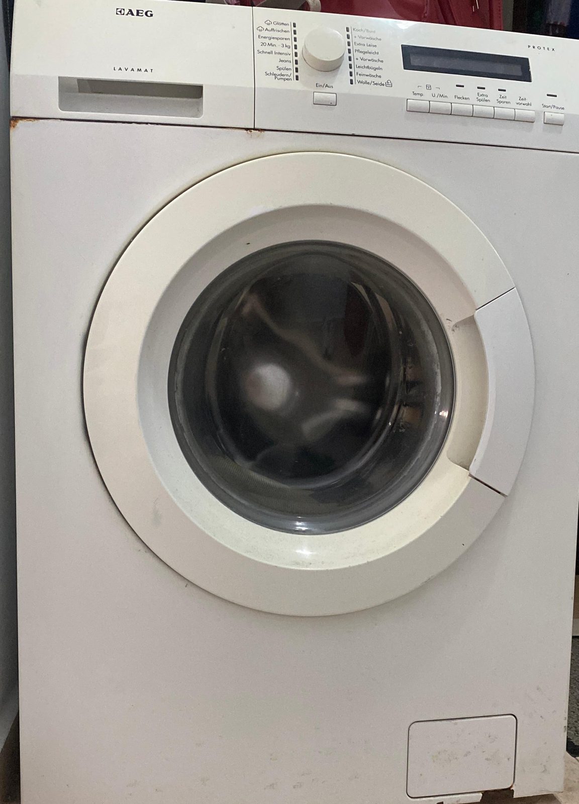 Shitet lavatrice AEG 10000 leke