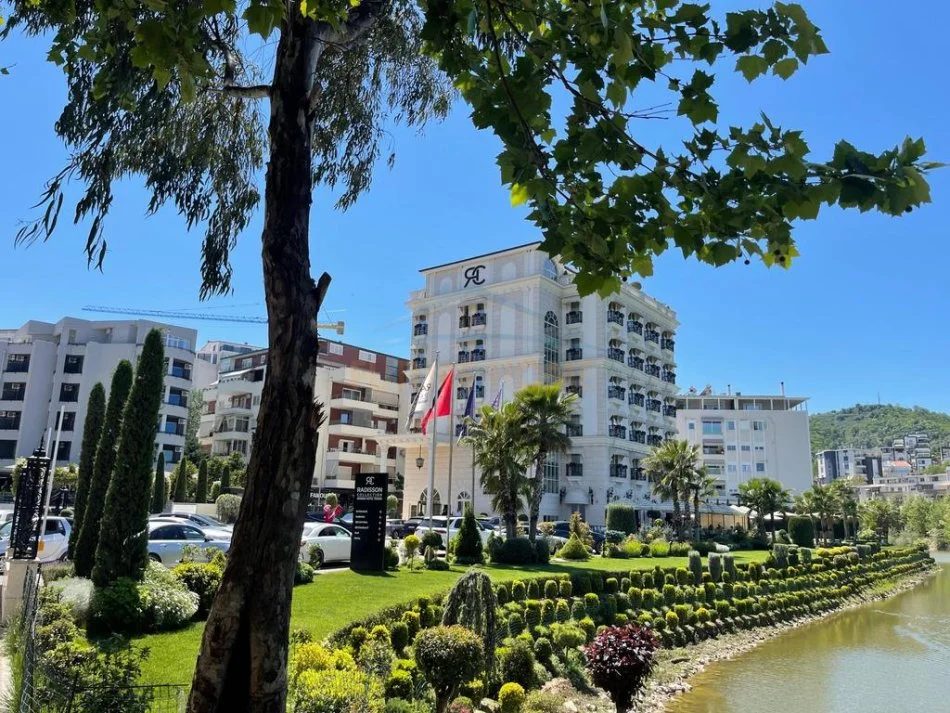 Tirane, shitet apartament 2+1 Kati 2, 120 m² 237.000 € (Liqeni i Thate)