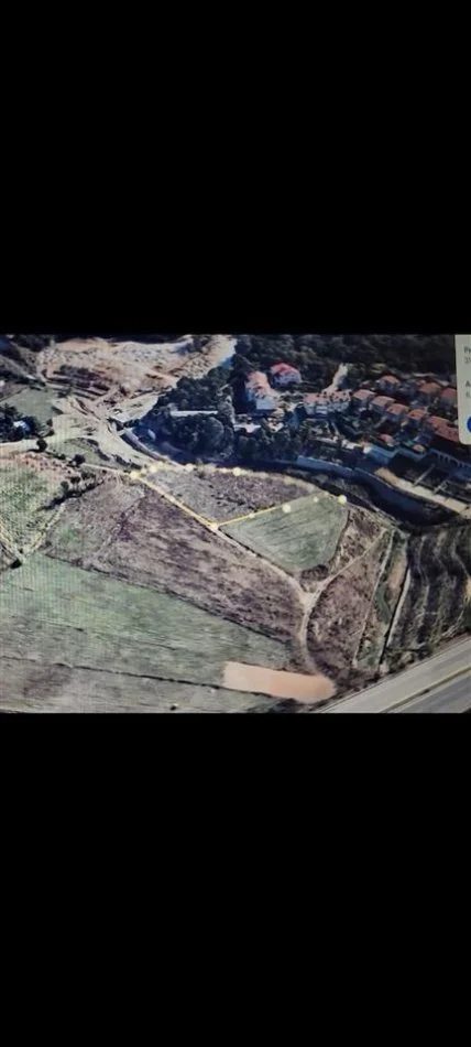Tirane, shitet truall , 6.000 m² 900.000 € (LUNDER)