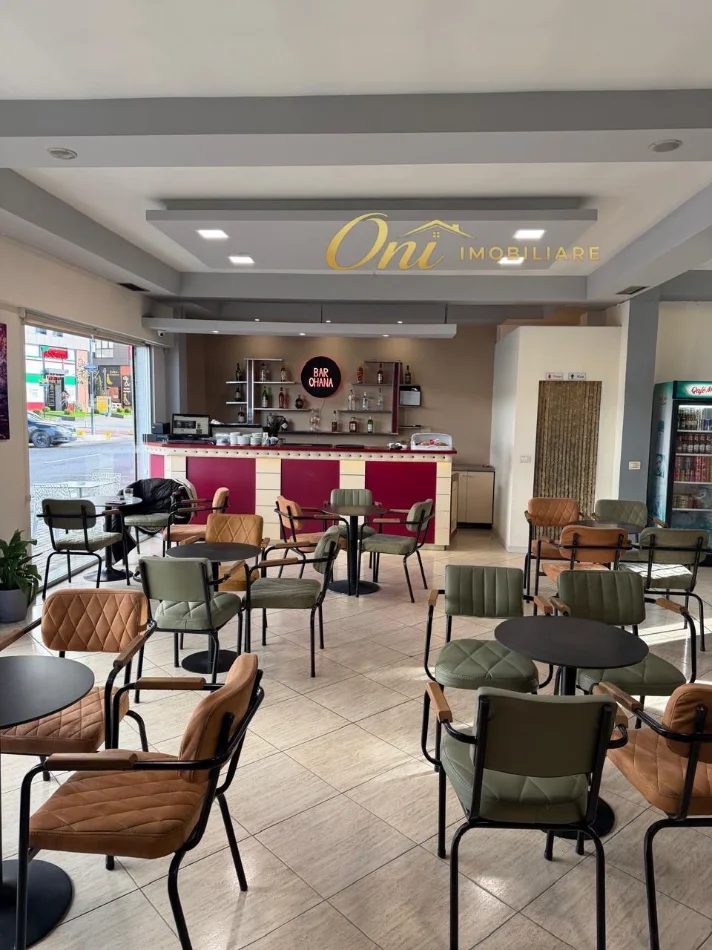 Tirane, jepet me qera ambjent biznesi Kati 0, 100 m² 1.200 € (DON BOSKO)