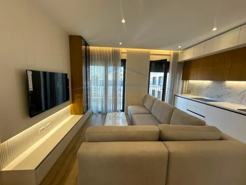 0683487469 Qera, Apartament 2+1+2, Bulevardi i Ri, Tiranë