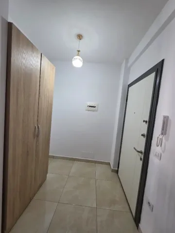 Tirane, jepet me qera apartament 2+1 Kati 3, 93 m² 450 € (Astir)