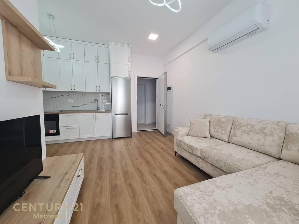 OFROJ PER QIRA APARTAMENT TE SAPO ARREDUAR 1+1 NE SHKOZE!