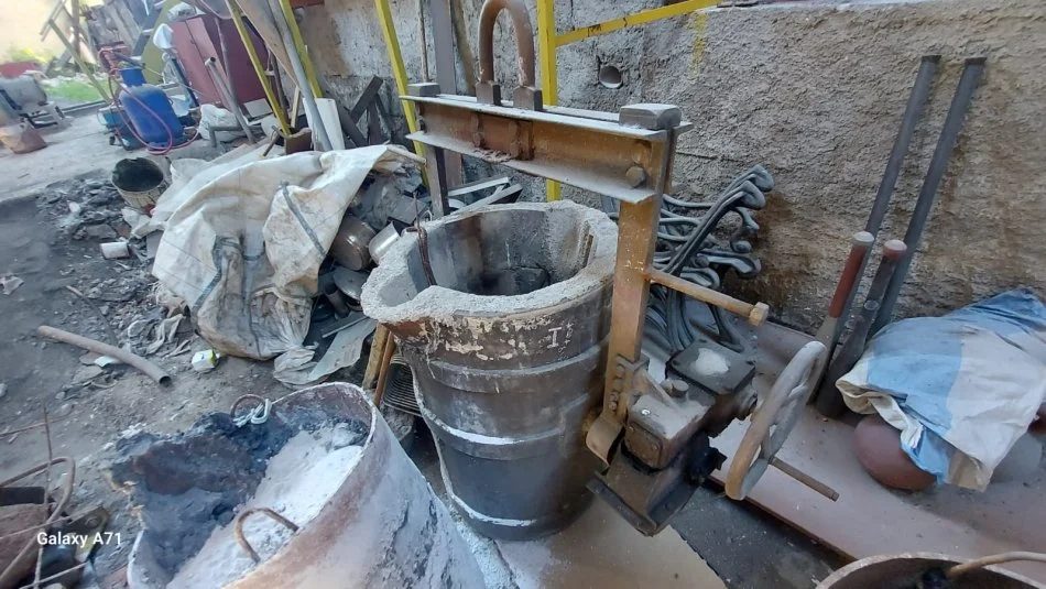 Elbasan SHITET BIZNES FURRE INDUKTIVE – KAPACITET 0.5 TON