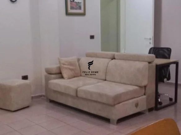 Tirane, jepet me qera zyre Kati 1, 130 m² 1.300 € (SELVIA)