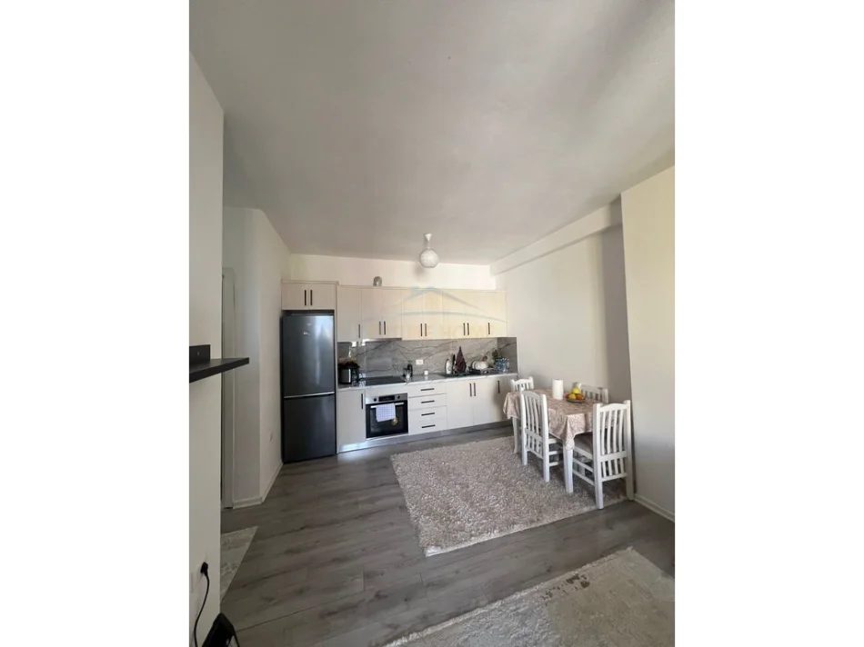 Tirane, shitet apartament 2+1 Kati 10, 102 m² 205.000 € (Kompleksi Grand Gallery)