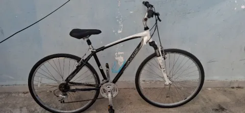 Tirane, shes biciklete 28 gri e erret 190 €
