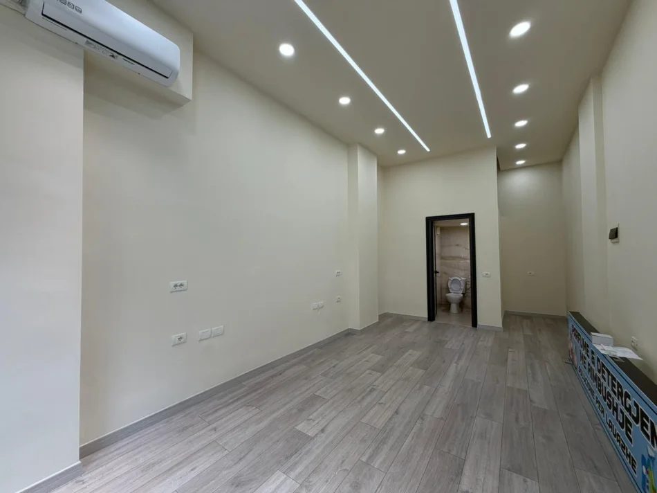 Tirane, shitet zyre Kati 0, 37 m² 110.000 € (rruga 5 maji)