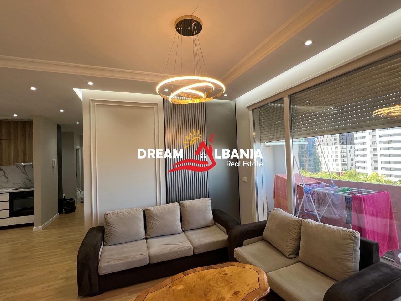 Apartament 3+1 +2 me qera tek Kompleksi “Fiori Di Dosco”