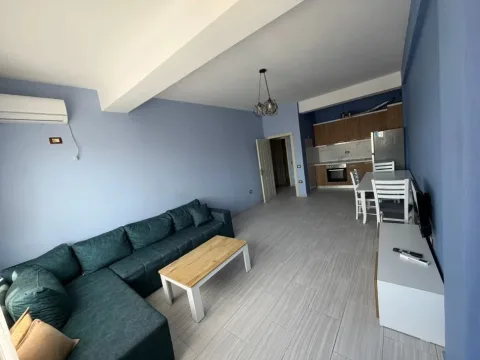 Tirane, jepet me qera apartament 1+1 Kati 4, 60 m² 500 € (Astir)