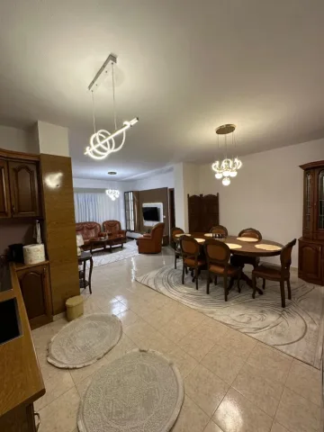 Tirane, jepet me qera apartament 2+1 Kati 3, 100 m² 700 € (Rruga Dritan Hoxha)