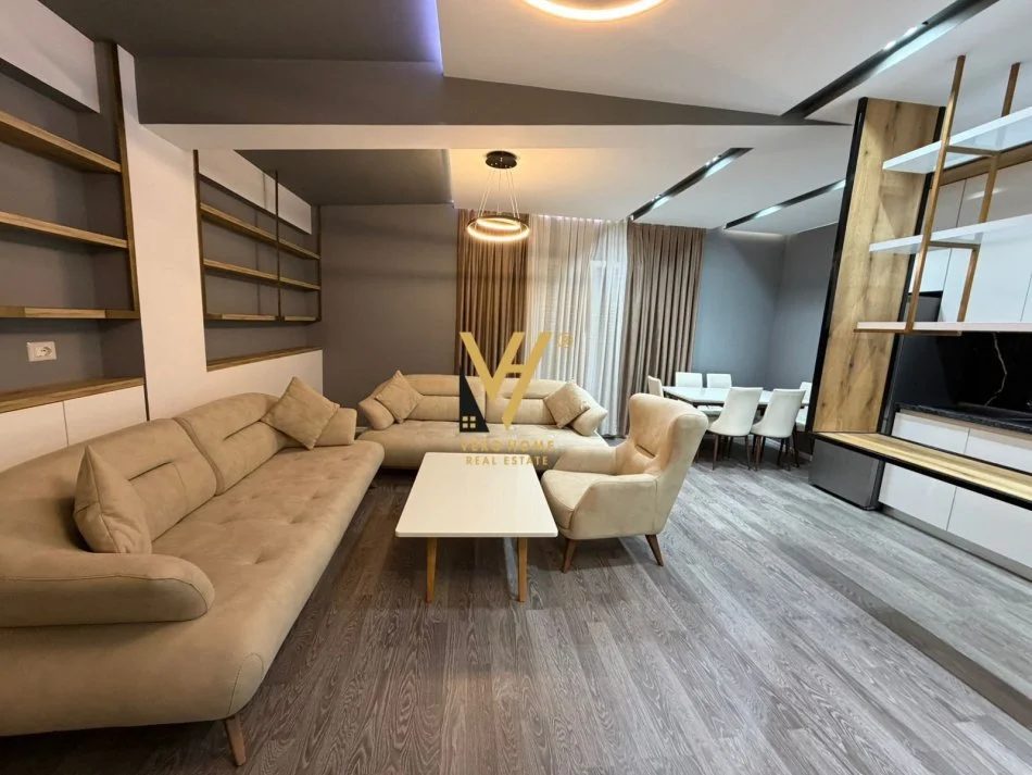 Tirane, jepet me qera apartament 3+1+Ballkon Kati 6, 190 m² 1.200 € (KODRA E DIELLIT)
