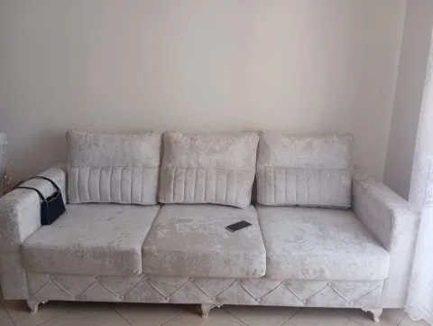 Tirane, jepet me qera apartament 1+1+Ballkon Kati 6, 65 m² 550 € (Market Xhangolli)