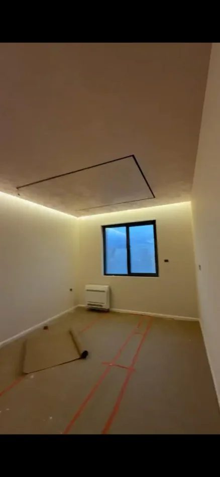 Tirane, jepet me qera zyre Kati 2, 140 m² 1.300 € (LIQENI I THATE)