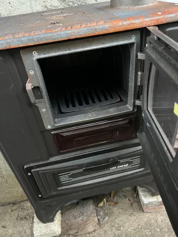 Shitet Sobe Druri e Pa Perdorur 180 mi lek