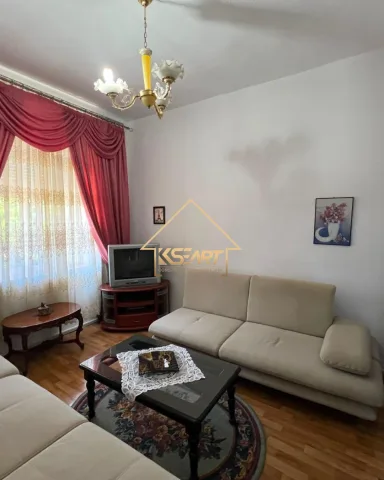 Shitet apartament