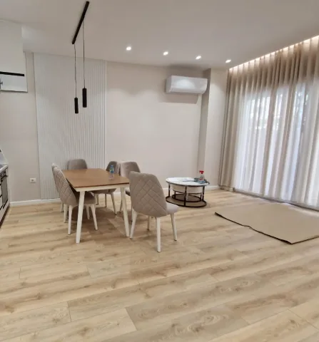 Tirane, jepet me qera apartament 1+1 Kati 0, 74 m² 600 € (SELITE)