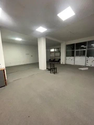 Tirane, shitet zyre Kati 1, 146 m² 175.000 € (kamez , institut)