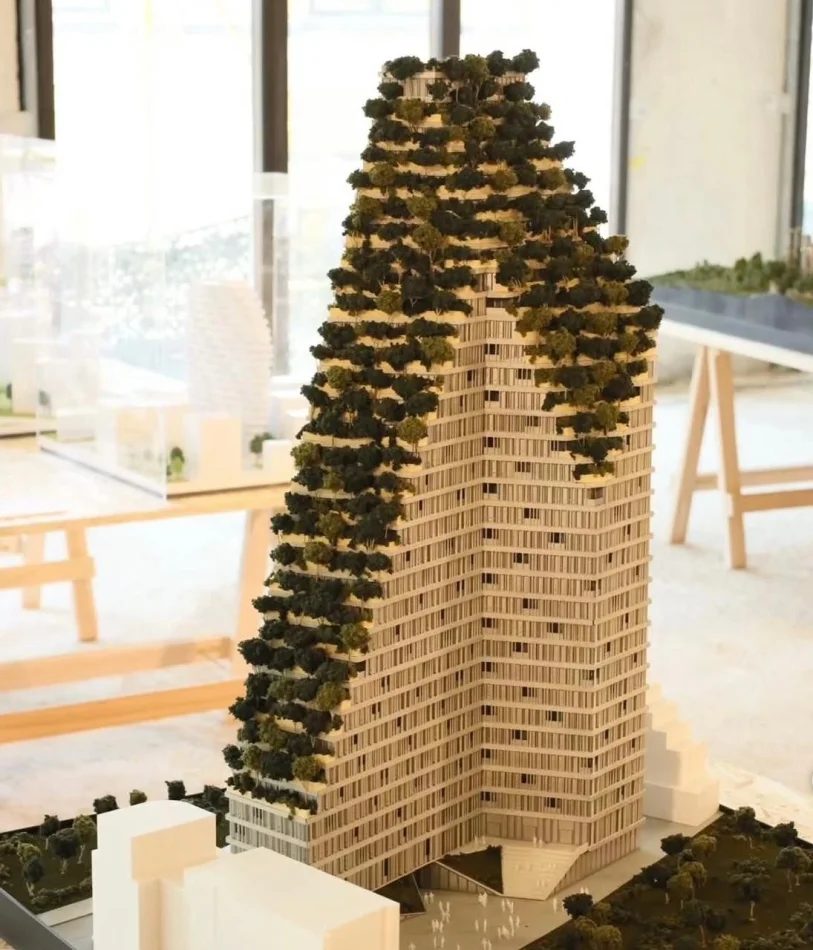 Tirane, shitet apartament 2+1 Kati 15, 310.000 € (New Boulevard Tower)