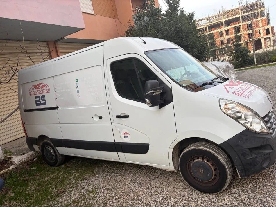 Urgjent! Renault/Master shitet/nderrohet.