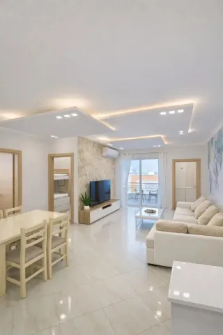 Tirane, jepet me qera apartament 3+1 Kati 5, 100 m² 800 € (LIQENI I THATE)