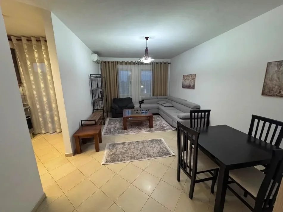 Tirane, jepet me qera apartament 2+1 Kati 3, 118 m² 500 € (YZBERISHT)