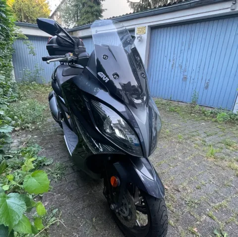 Durres, shes Scooter Kymco Xciting 400i ABS-2018 , gri e erret 40.000 km 3450€