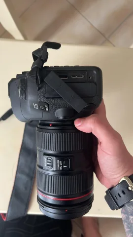 Shitet Cannon 5D Mark 4
