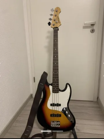 Kitare Bass