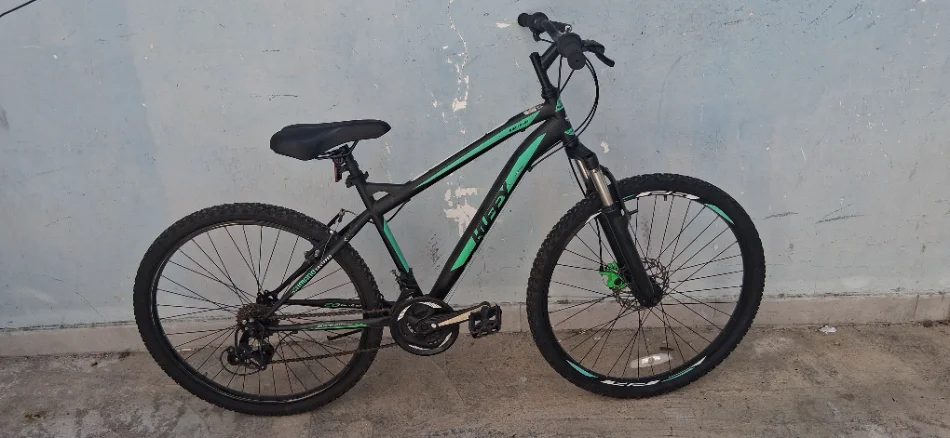 Tirane, oferte biciklete 26 gri e erret 170 €