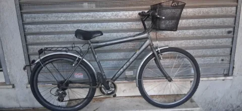Tirane, oferte biciklete 26 gri metalizato 75 €