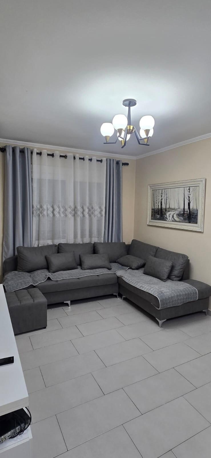 JEPET APARTAMENT ME QERA 2+1 ASTIR
