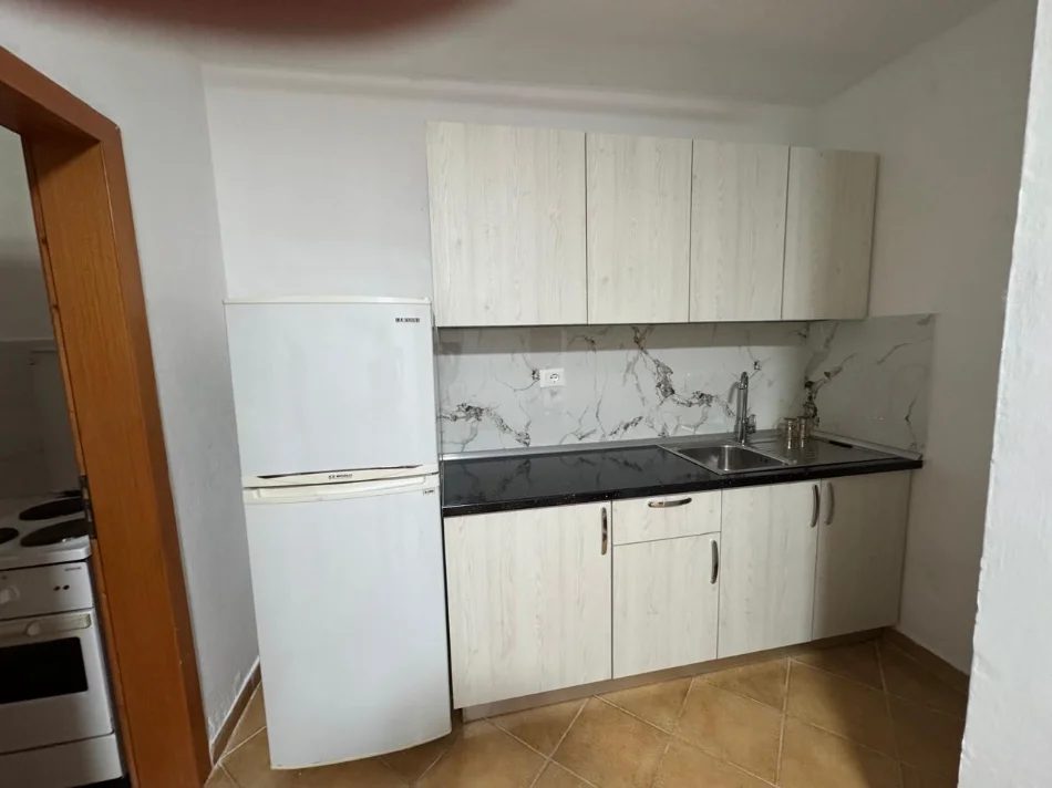 🏠 Jepet me Qera Apartament 2+1 tek Bkt ne Ali Dem 550 € (Fusha ne Ali Dem )