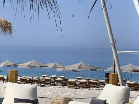 Trinity Green Coast Vila available for holiday rent, Dhermi, Palase, 350€ / per night