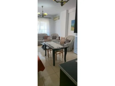 Tirane, shitet apartament 1+1 Kati 6, 57 m² 120.000 € (Unaza e Re)