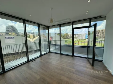 Tirane, jepet me qera ambjent biznesi Kati 2, 130 m² 1.500 € (Lake View, Rruga e Kosovareve)