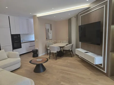 Tirane, jepet me qera apartament 2+1 Kati 3, 117 m² 1.200 € (Rruga e Durrsit)
