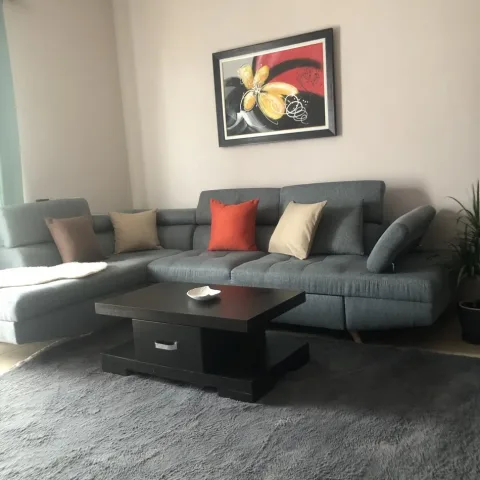 Tirane, jepet me qera apartament 1+1+Ballkon Kati 6, 83 m² 40 € (Rruga Gjon Buzuku)