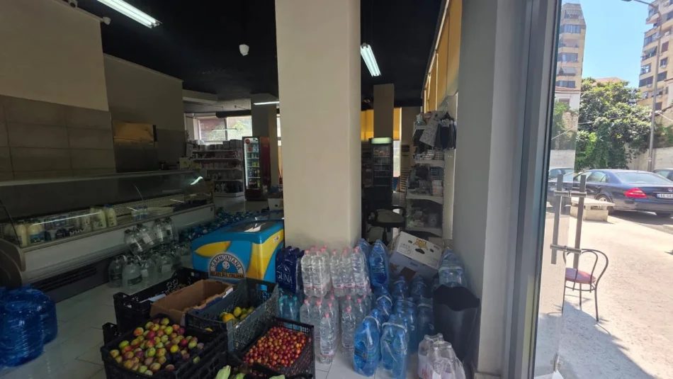 Tirane, jepet me qera ambjent biznesi Kati 0, 130 m² 1.800 € (Selvia)