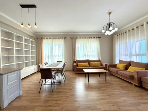 SHITET Okazion🔥: 2+1+2wc +1P.Parkimi 📍Ali Demi - Rezidenca Mangalem || 🔥1600€/m²🔥Pallat V.2018 - K.5 - Sp.104m² || Me Hi