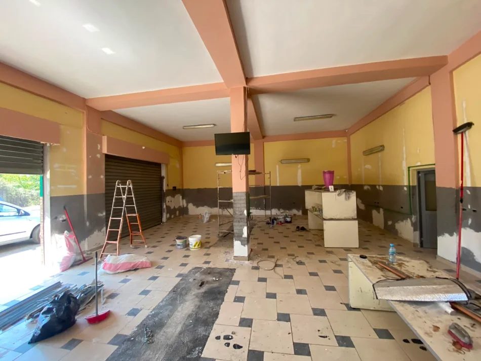 Tirane, shitet truall , 1.400 m² (yzberisht)