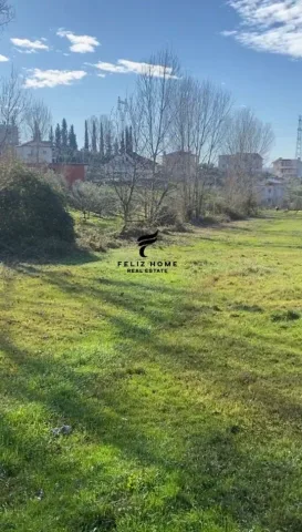 Tirane, shitet truall , 2.000 m² 145.000 € (PASKUQAN)