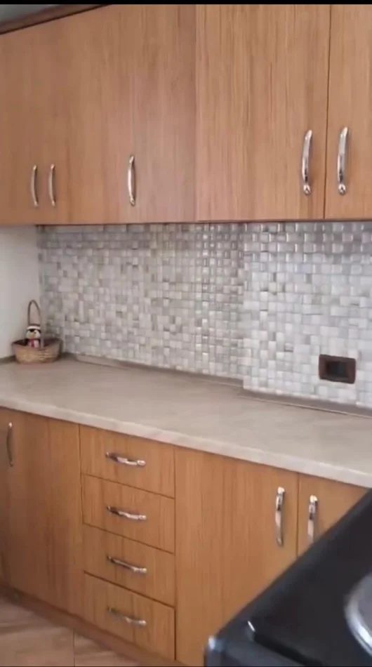 Tirane, jepet me qera apartament 1+1 Kati 6, 60 m² 400 € (Rruga Reshit Petrela)