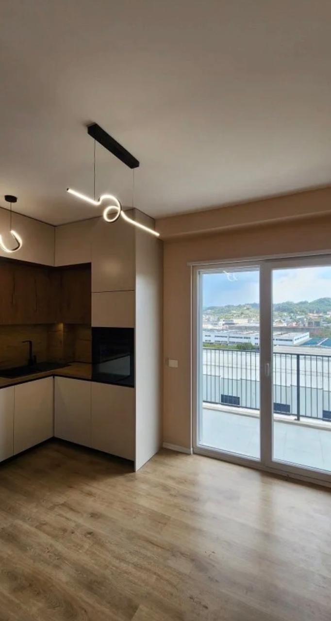 APARTAMENT ME QERA UNIVERS CITY