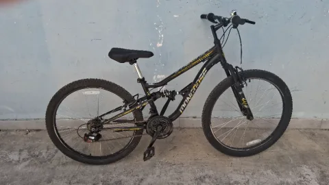 Tirane, ofroj biciklete 26 gri e erret 160 €