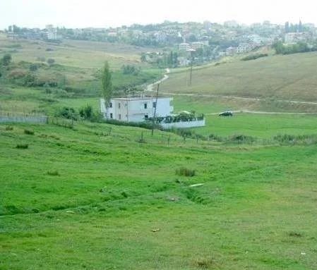 Tirane, shitet truall , 1.200 m² 120.000 € (Kus Kashar)