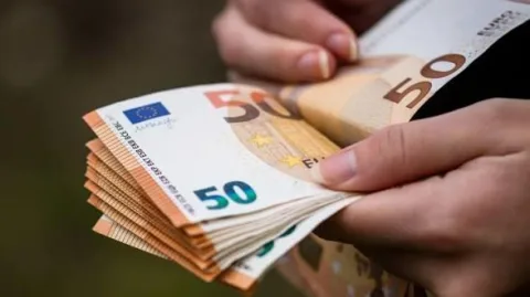 Kredi financiare për investim
