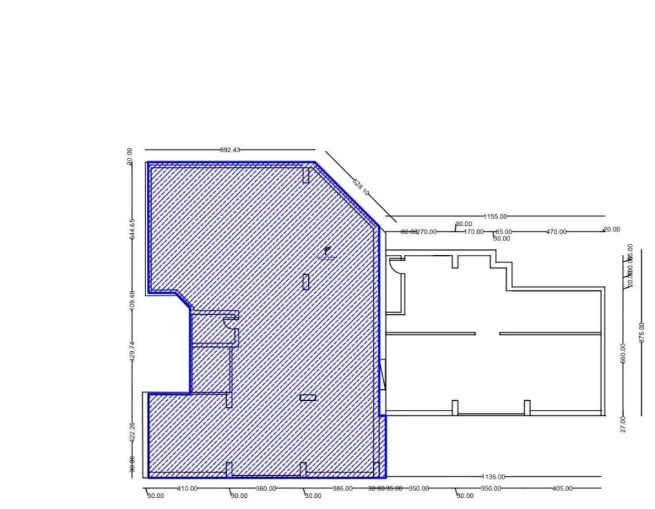 Tirane, shitet dyqan Kati 0, 186 m² 950.000 € (LAPRAKE)